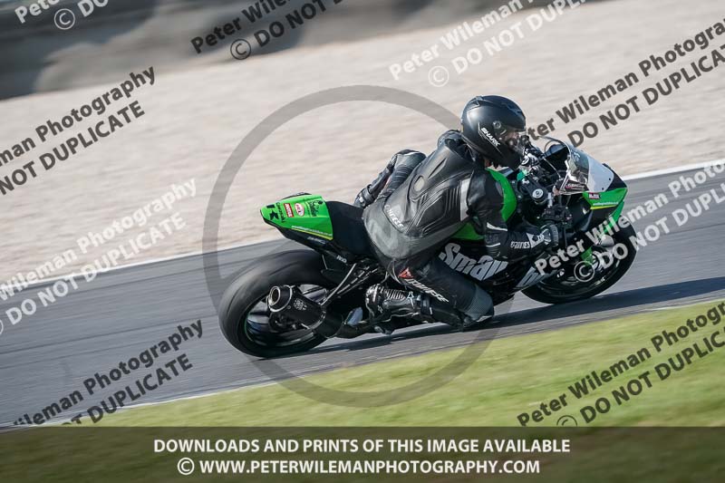 donington no limits trackday;donington park photographs;donington trackday photographs;no limits trackdays;peter wileman photography;trackday digital images;trackday photos